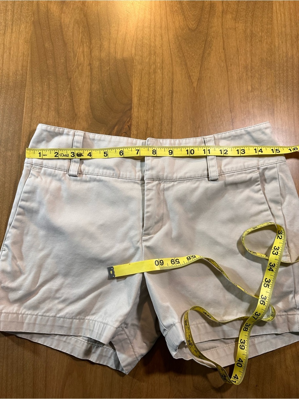 Banana Republic Khaki Cotton Shorts Womens 0 Beige Classic Chino Shorts - Picture 2 of 7